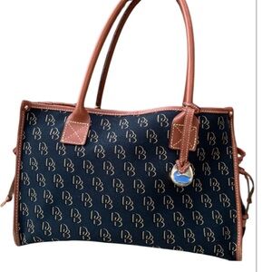 DOONEY BOURKE ⭐️ canvas bag